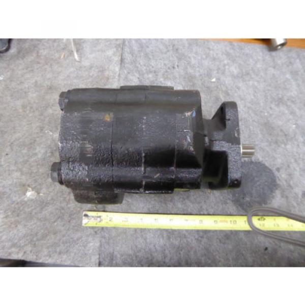 NEW FORCE AMERICA HYDRAULIC PUMP 313-9610-431, 3139610431 PARKER #2 image
