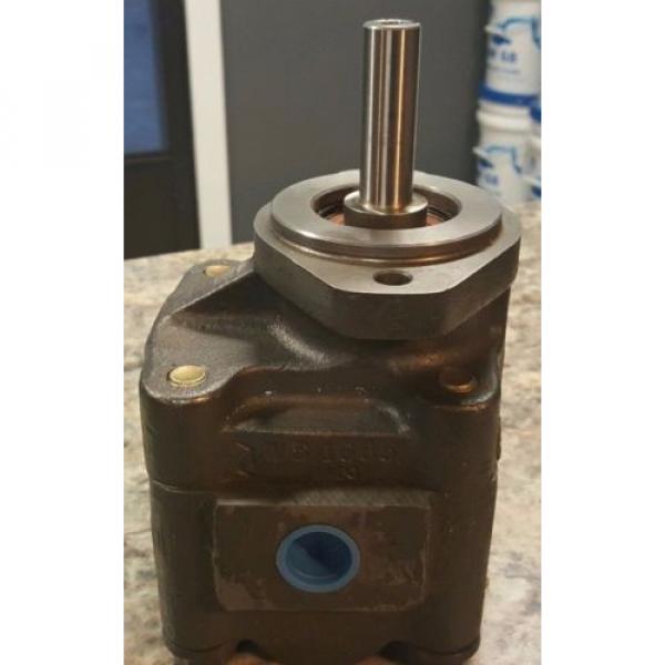 P30C-494-BEIJ-10-SP, Parker, Commercial,  Hydraulic Gear Pump, 1.97 cu.in3/rev #2 image