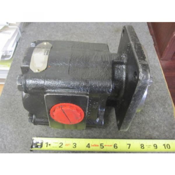 NEW PARKER COMMERCIAL HYDRAULIC PUMP # 312-9111-412 #3 image