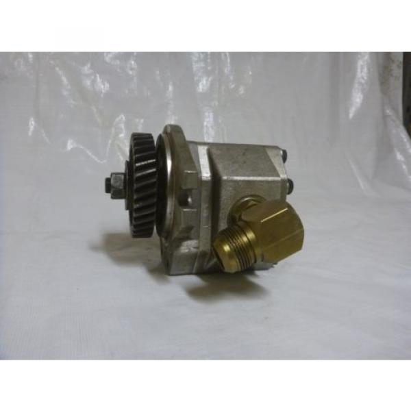 Shimadzu YP-15 Series Hydraulic Gear Pump #3 image