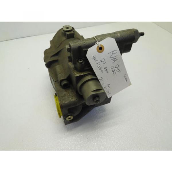 Vickers PVM045/050 Hydraulic Piston Pump #2 image
