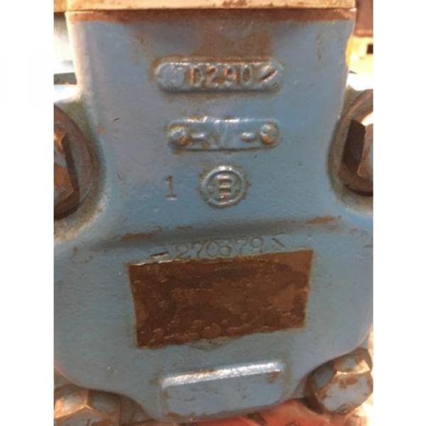 Vickers 270679 Hydraulic Vane Pump 380965 1-1/2&#034; Shaft Warranty! Fast Shipping! #2 image
