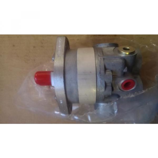 New Parker Hydraulic Gear Pump H49AA2AA13000BS #1 image