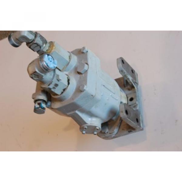 Vickers Hydraulic PVB Axial Piston Pump PVB15 RSY 40 CM 11 Eaton #4 image