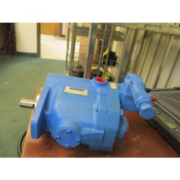 Vickers Hydraulic Pump PVQ20-B2R-SEIS-21-C21D-12 &#034;No Box&#034; New Surplus #1 image