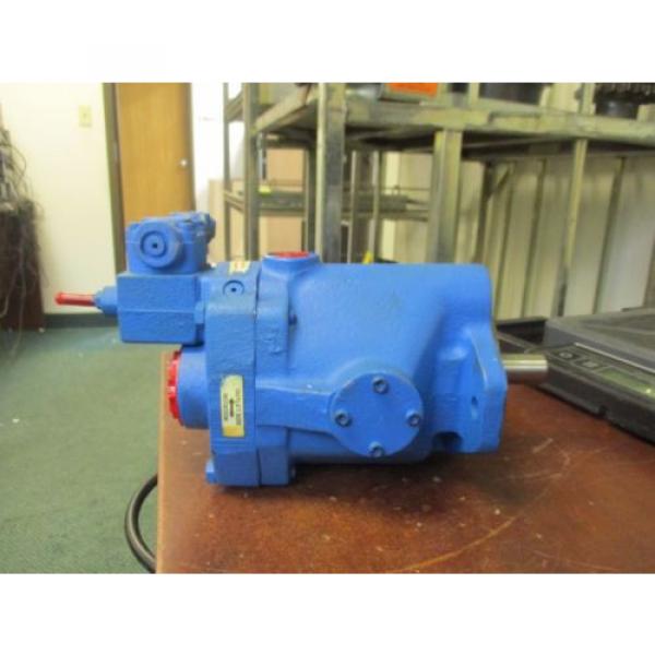 Vickers Hydraulic Pump PVQ20-B2R-SEIS-21-C21D-12 &#034;No Box&#034; New Surplus #4 image