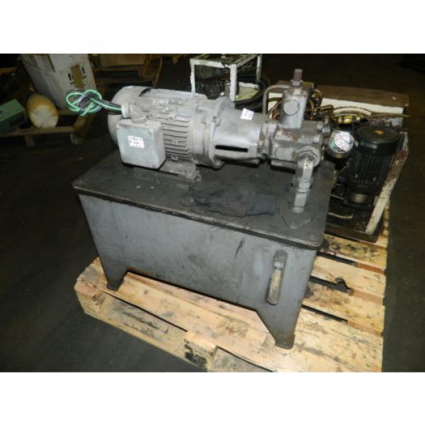2 HP AC Motor w/ Continental Hydraulic Pump and Tank, PVR6-6B0B-RF-0-1-F, Used #4 image