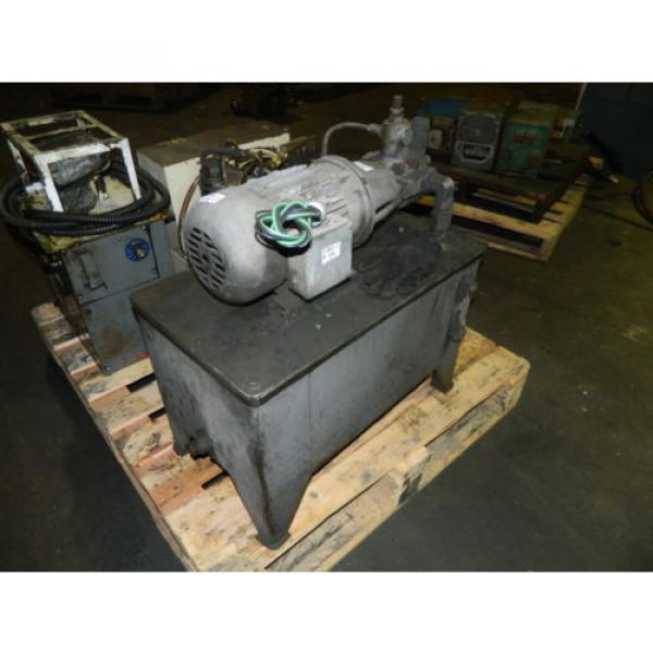 2 HP AC Motor w/ Continental Hydraulic Pump and Tank, PVR6-6B0B-RF-0-1-F, Used #5 image