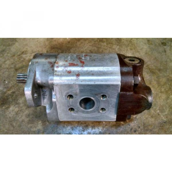 Ultra Hydraulic Gear Pump Forklift 5738 2795 8676-943-00Y #1 image