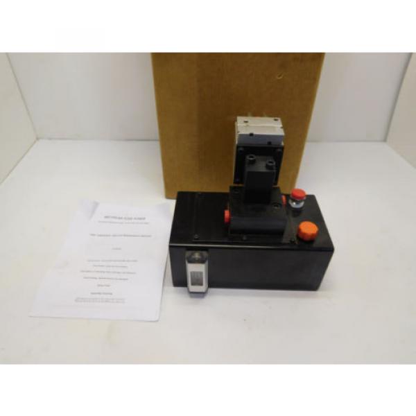 Hydronic P901-40 Pneumatic Hydraulic Pump Intensifier Unit 40:1 Ratio #1 image
