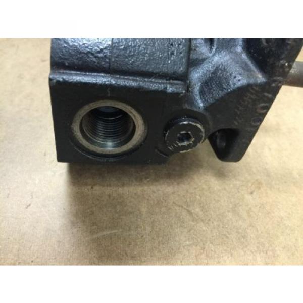 John S. Barnes Corp. 6294 Hydraulic Gear Pump. 4F653A.  Loc 33A #4 image
