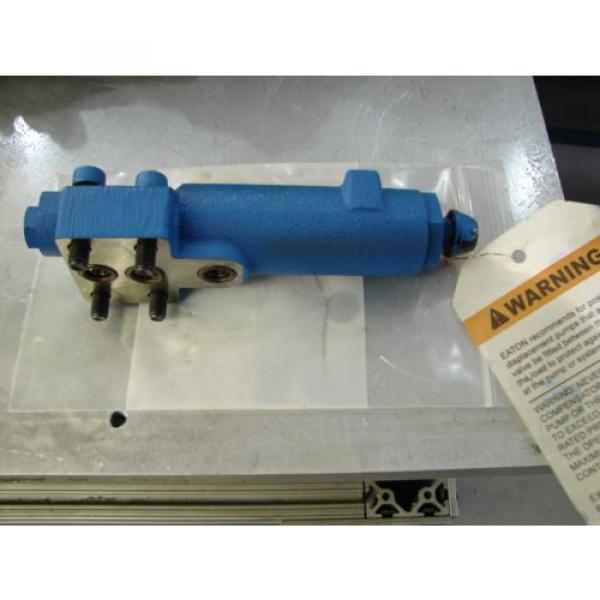 Eaton Vickers Piston Pump Compensator Series Pressure Limiting #2 image