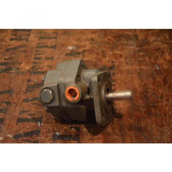 WEBSTER B SERIES HYDRAULIC PUMP 34689-99, NEW #49904-4 #1 image