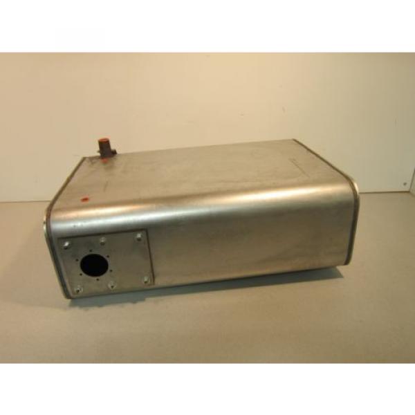 Hydraulic Reservoir 907172 NSN 4320013263103, Appears Unused and Priced to Move! #1 image