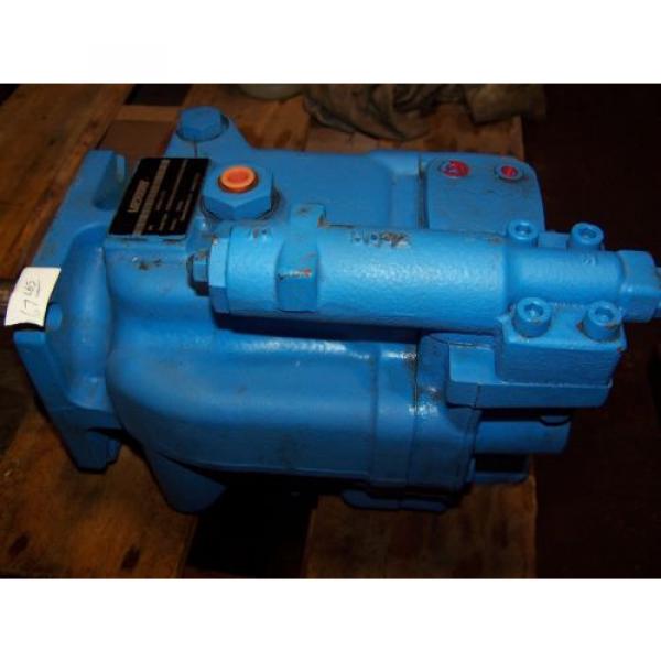 NEW VICKERS PVH057 VARIABLE DISPLACMENT PUMP PVH057R01AA10A250000001001AB010A #4 image