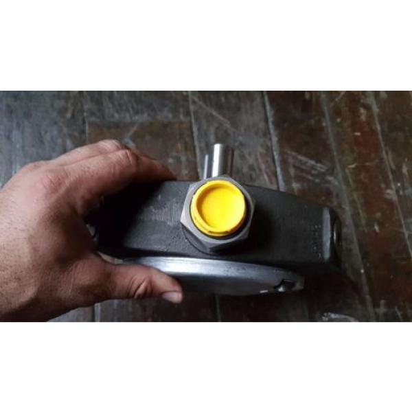 origin Rexroth Radial Piston pumps 1PF1R4-2X/1,60-700RA12M01/5 / R900583191 Germany #2 image