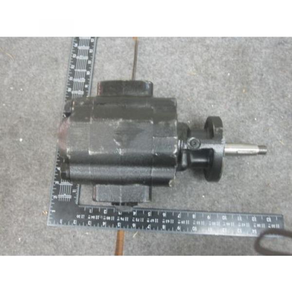NEW PARKER COMMERCIAL HYDRAULIC PUMP 303-9310-117 #1 image