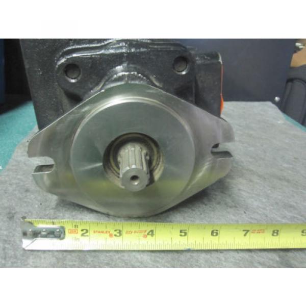 NEW PARKER COMMERCIAL HYDRAULIC PUMP # 324-9529-068 #2 image