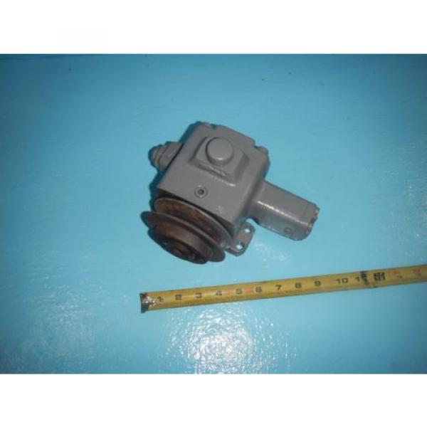 Natchi VDR-1A-1A3-E22 Hydraulic Pressure Compensated Vane Pump 8GPM #1 image
