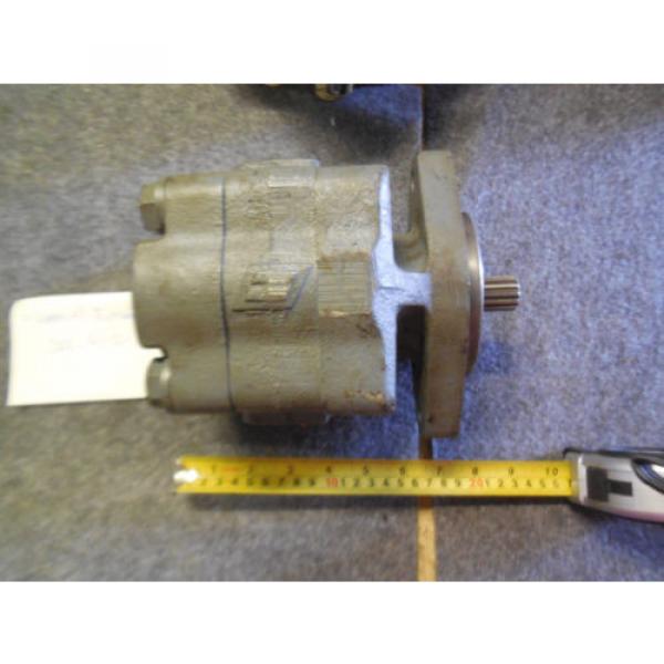 NEW PARKER COMMERCIAL HYDRAULIC PUMP # 312-9112-553 #1 image