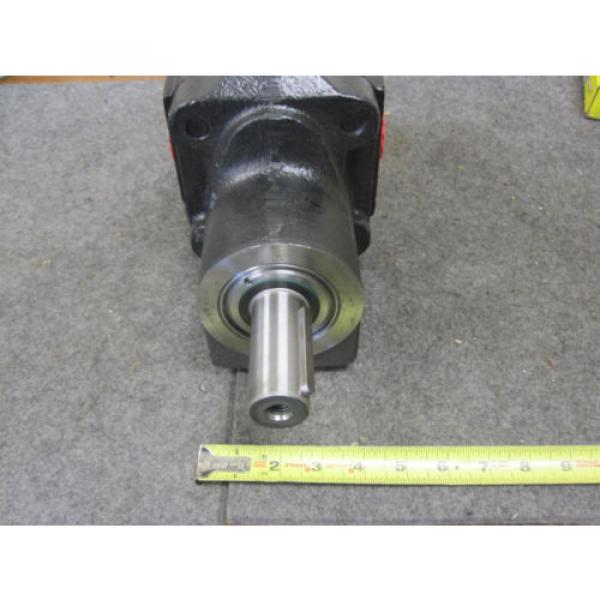 NEW PARKER COMMERCIAL HYDRAULIC PUMP 303-9310-400 FITS L3020G4 Spreaders 305950 #4 image