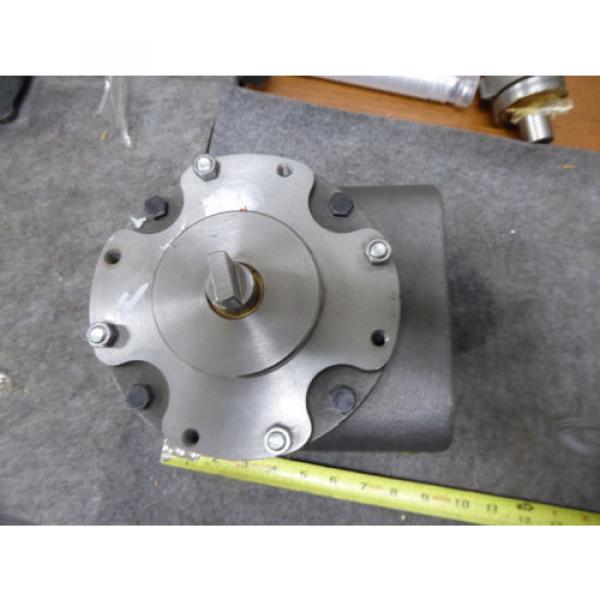 NEW TUTHILL GEAR PUMP 5C2FA-C-A #2 image