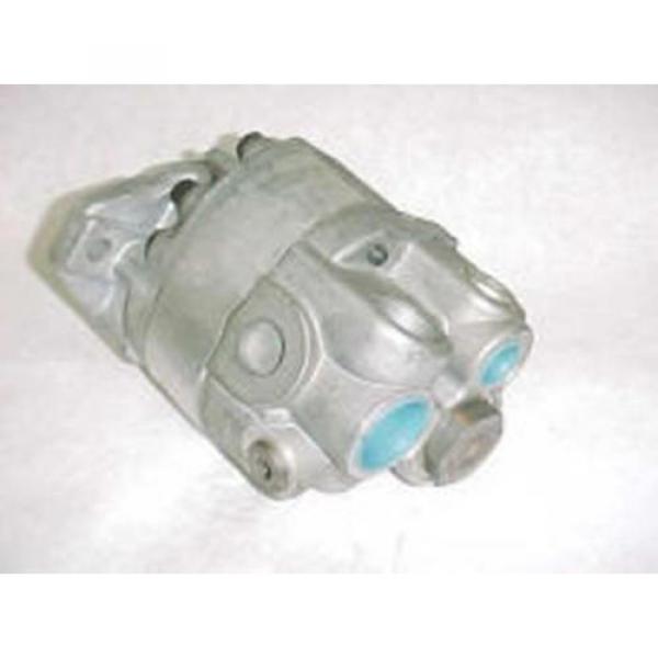 Parker H77BT2Y001 Fixed Displacement Gear Pump #1 image