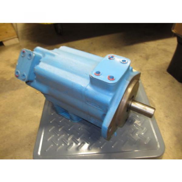 Eaton 2520V14A5 1AA22R Hydraulic Pump 02-137177-1 Vickers #1 image