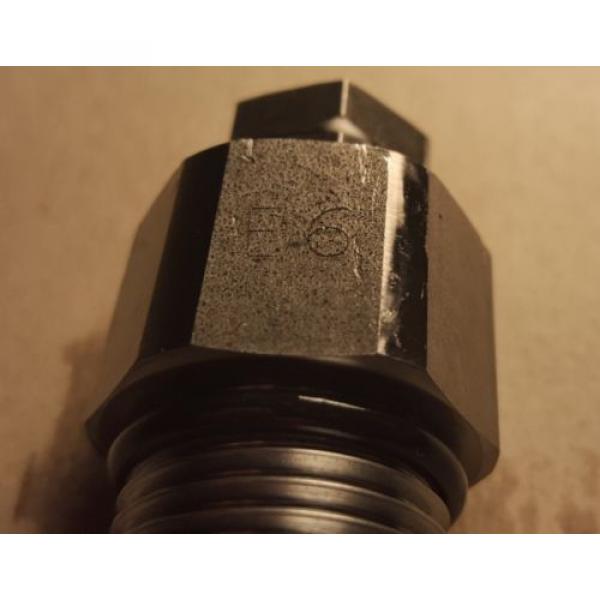 New Sauer Danfoss loop flush valve, for Series 51-1 bent axis motor, 8510252 #2 image