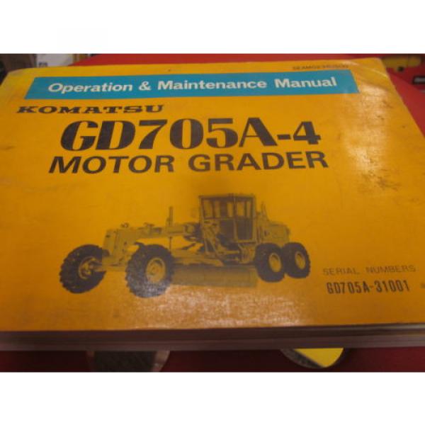 Komatsu GD705A-4 Motor Grader Operation &amp; Maintenance Manual #1 image