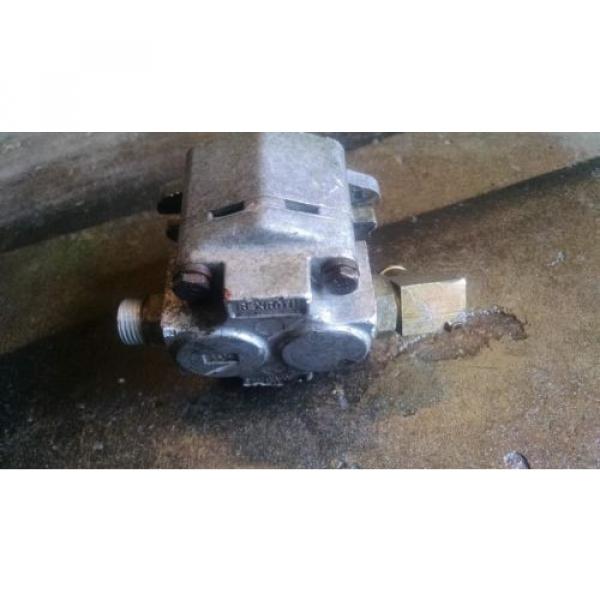 Rexroth SR1237EK65L 100 05116 Tang Drive Hydraulic Gear Pump #2 image