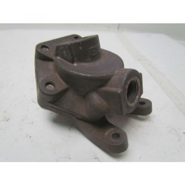 Rexroth P52935-4 Aluminum quick exhaust valve 1/2#034;NPT #5 image